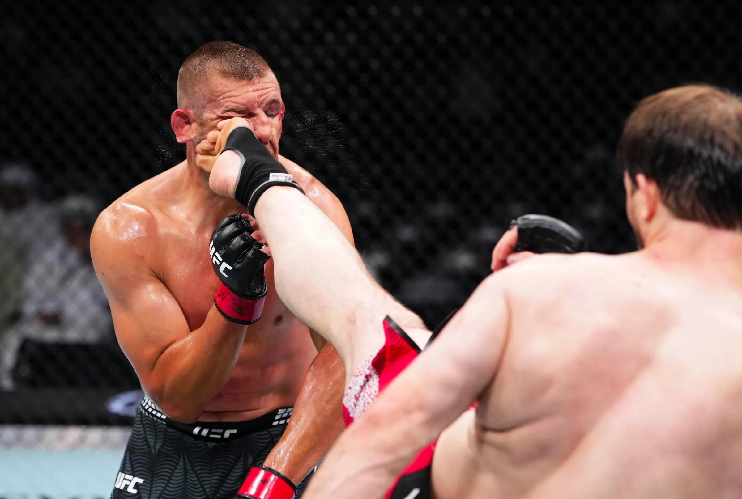 Muhammad Saidov Choca o UFC Abu Dhabi: Estreante Nocauteia Dustin Jacoby com Chute na Cabeça Devastador e Causa Impacto Imediato