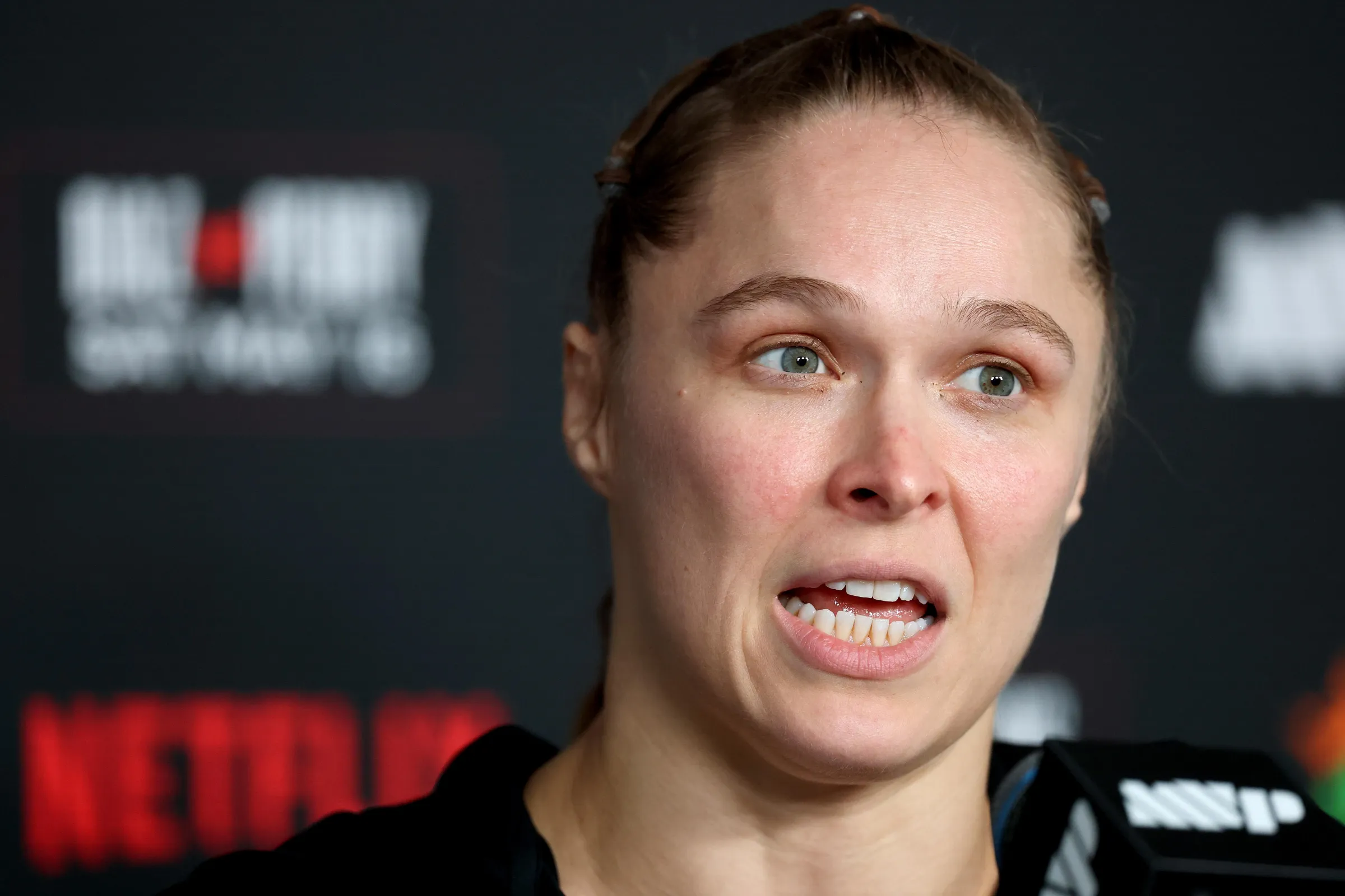Ronda Rousey Detona Executivo do UFC Hunter Campbell: ‘Não Sabe Promover Ninguém’, Afirma Ícone do MMA Após Sucesso na Netflix