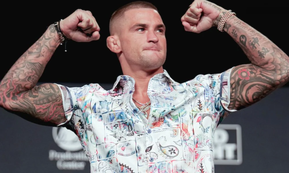 Dustin Poirier: Aposentadoria em xeque no UFC? Ex-campeão não descarta retorno e mira McGregor e Gaethje, revelando batalha pessoal.