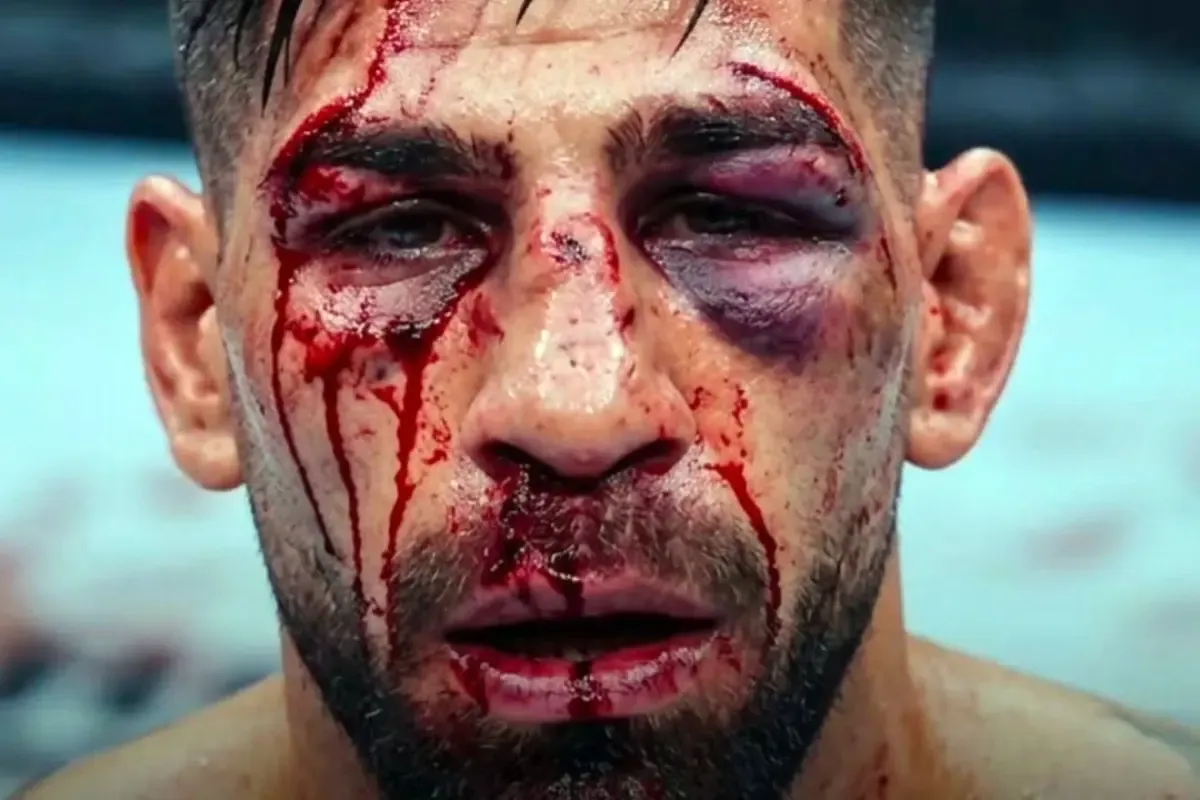 Paddy Pimblett Acusa Justin Gaethje de Golpe Ilegal Antes do UFC 329 e Provoca Ilia Topuria: ‘Senti um Polegar Tocar Meu Cérebro’
