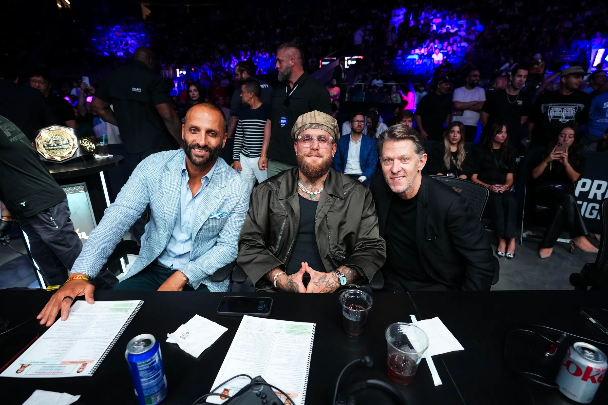 Nakisa Bidarian, cofundador da MVP MMA, critica ‘irreverência’ de Dana White e revela visão para revolucionar salários e futuro dos lutadores