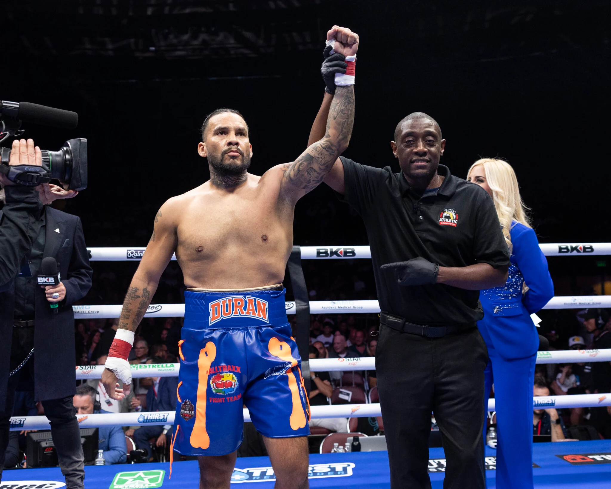 Robert Duran Jr. Vence Ryan Spivey no BKB: Nocaute Técnico por Lesão no 1º Round Agita o Boxe Sem Luvas em Miami