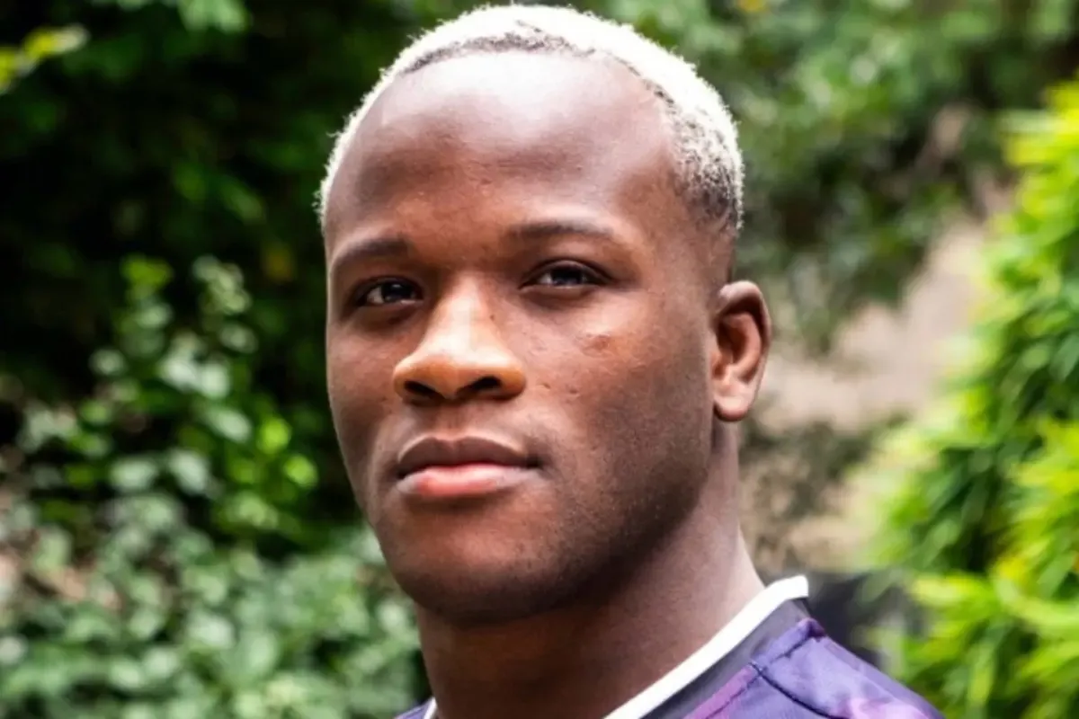 Losene Keita, o ‘Pantera Negra’, choca o UFC Paris com nocaute brutal no 1º round e manda recado a Patrício Pitbull