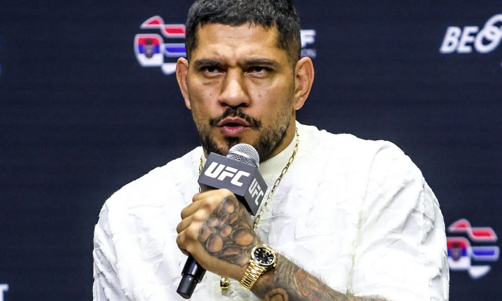 Alex Pereira no Foco: Borrachinha Desafia Posição de Poatan no Ranking Duplo do UFC, Gerando Polêmica e Resposta Impactante do Campeão