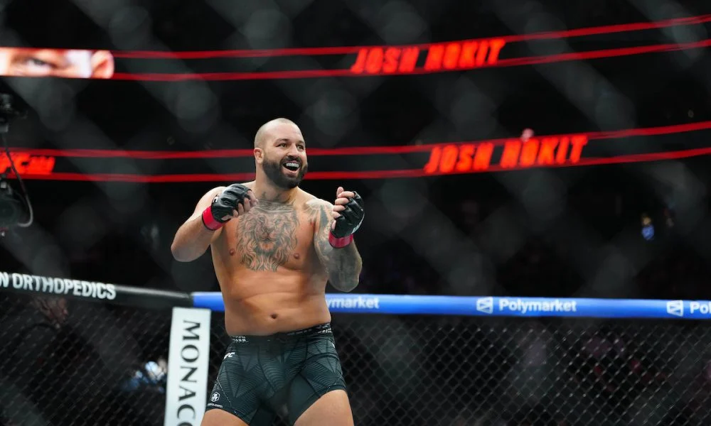 Josh Hokit detona Tom Aspinall e levanta suspeitas sobre lesão ocular: ‘Está tentando sair do contrato do UFC para o boxe!’
