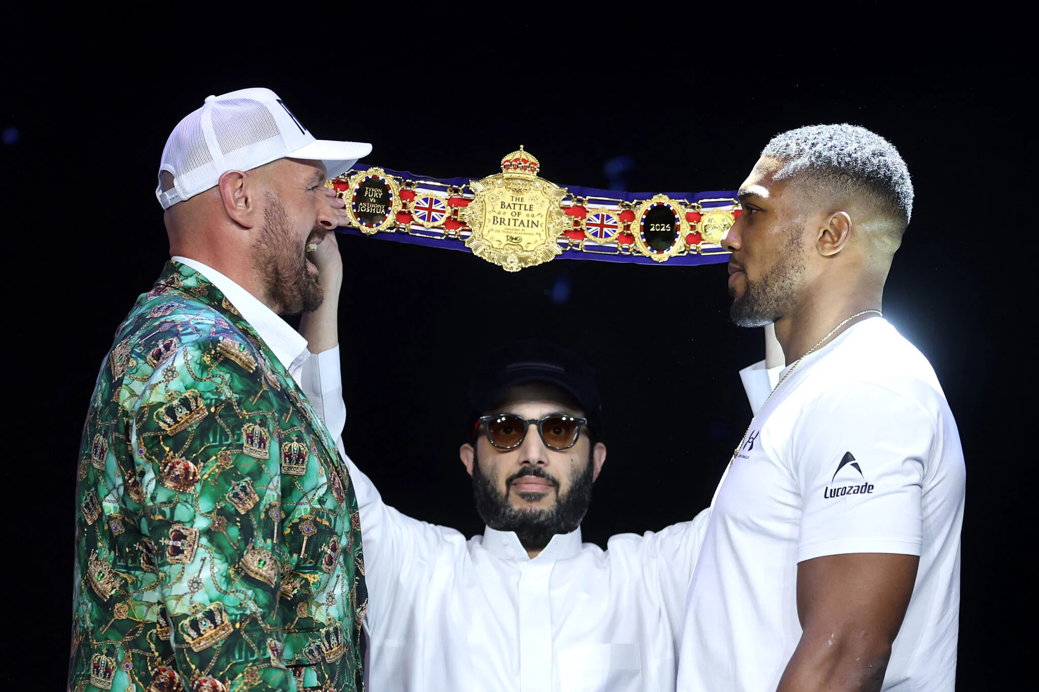 Lennox Lewis Analisa: Por Que Tyson Fury e Anthony Joshua Ainda Não Mostraram o ‘Melhor’ na Aguardada Luta de Peso-Pesado em Cardiff