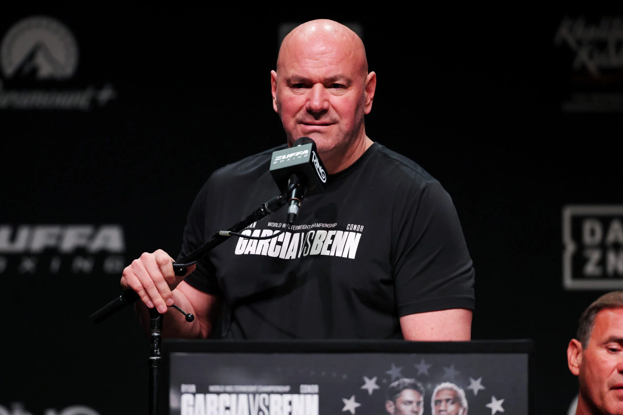 Dana White perde a paciência ao ser questionado sobre Eddie Hearn e a disputa por Fury vs. Joshua: ‘Está me zoando?’