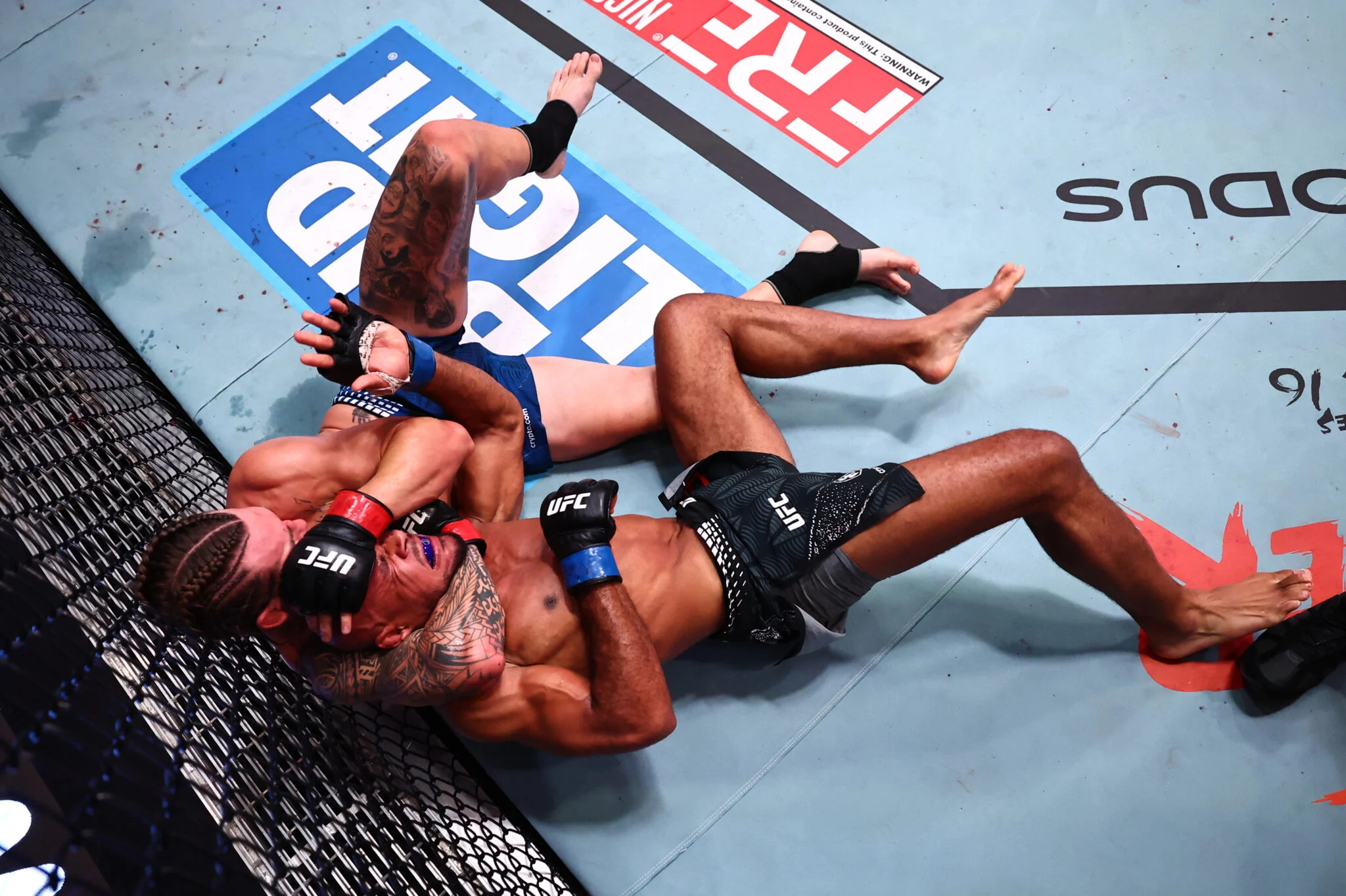 Christian Leroy Duncan Quebra o Silêncio e Desabafa Após Derrota para Brendan Allen no UFC Vegas 122: ‘Nada Muda’, Afirma o Lutador Inglês