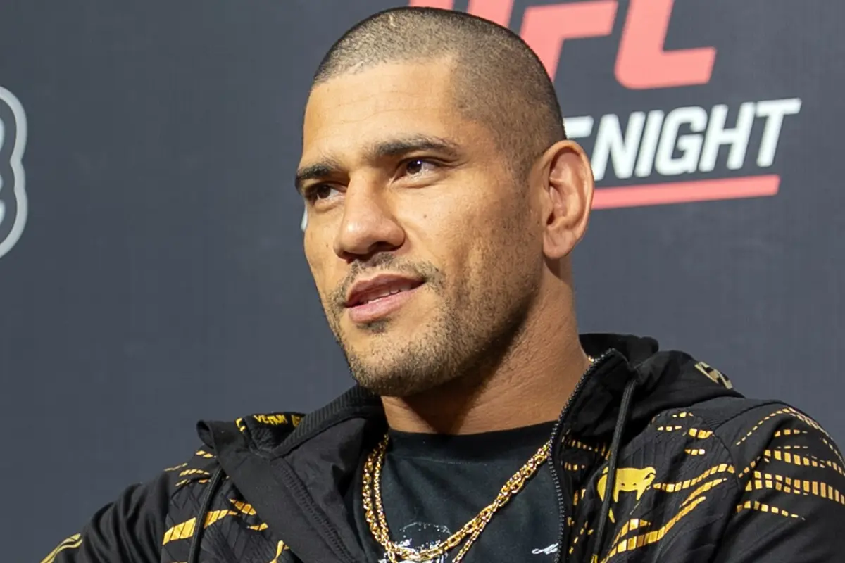 Alex Poatan Causa Polêmica ao Comparar Salário de Treinador Plinio Cruz com Ganhos de Valter Walker no UFC e Provoca Rivais, Assista!