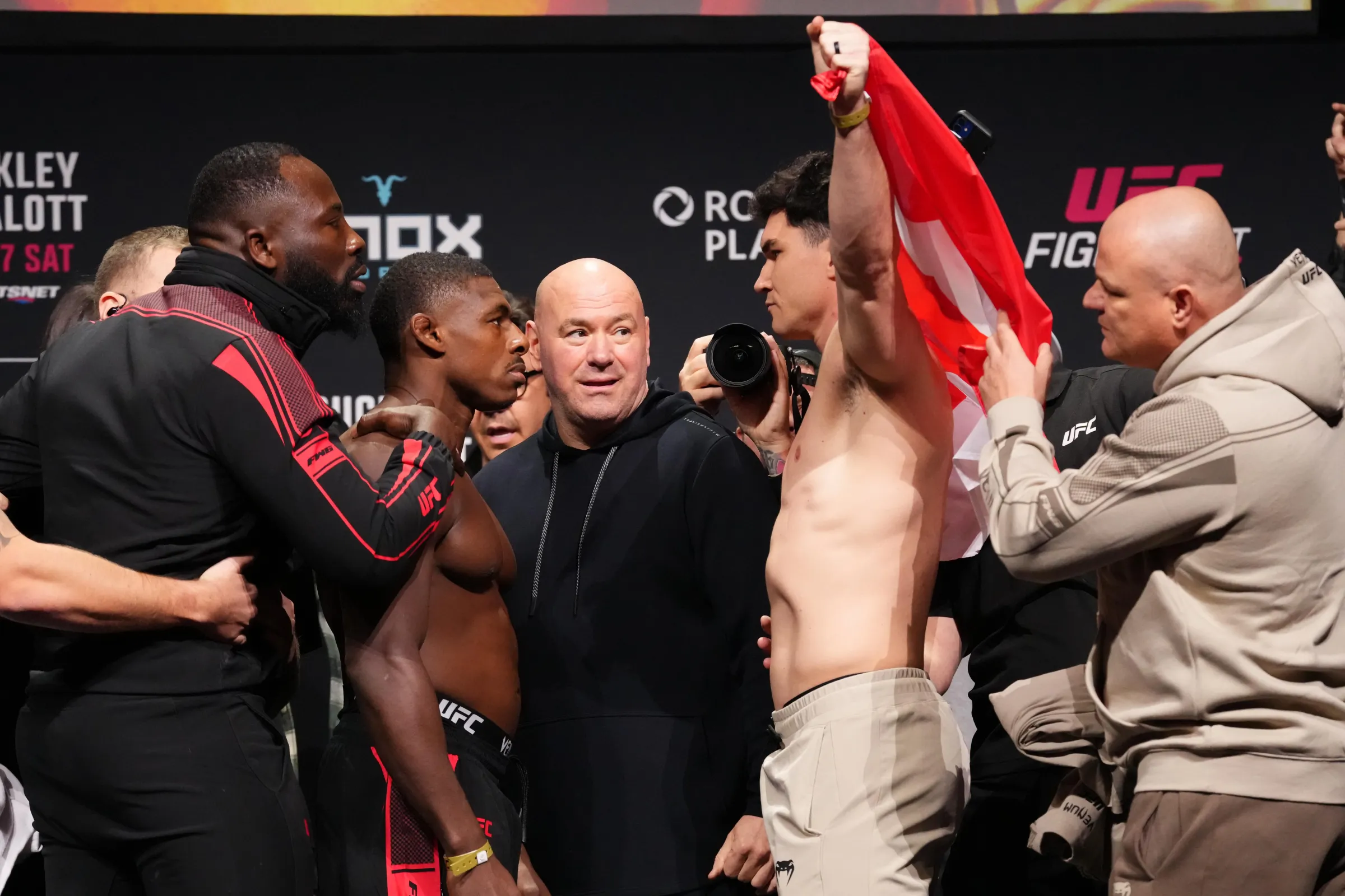 UFC Edmonton: Resultados Completos, Destaques de Buckley vs. Malott e Blachfield vs. Jasudavicius Agitam o Canadá
