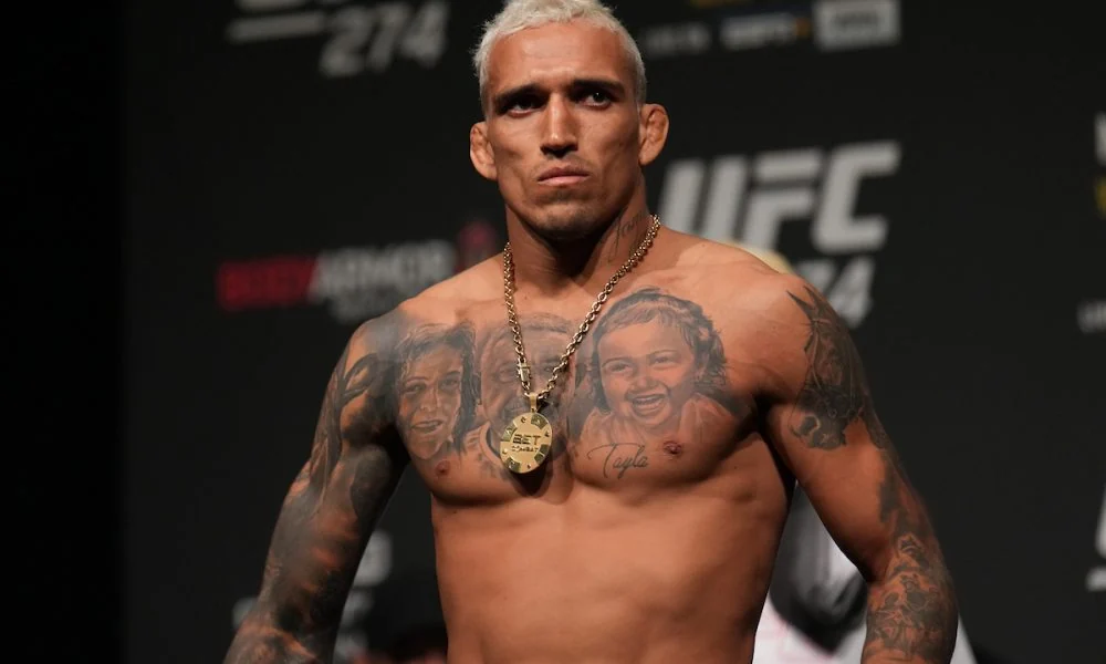 Treinador de Volkanovski Aceita Superluta Contra Charles do Bronx no UFC, mas Alfineta ‘Do Bronx’ e Cobra Postura Mais Agressiva: ‘Não foi Digna de BMF’